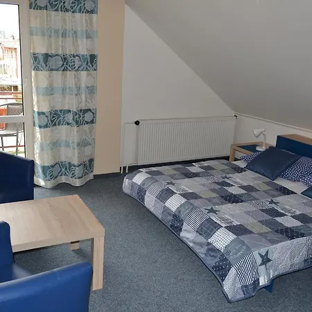 Jas * Liptovsky Mikulas